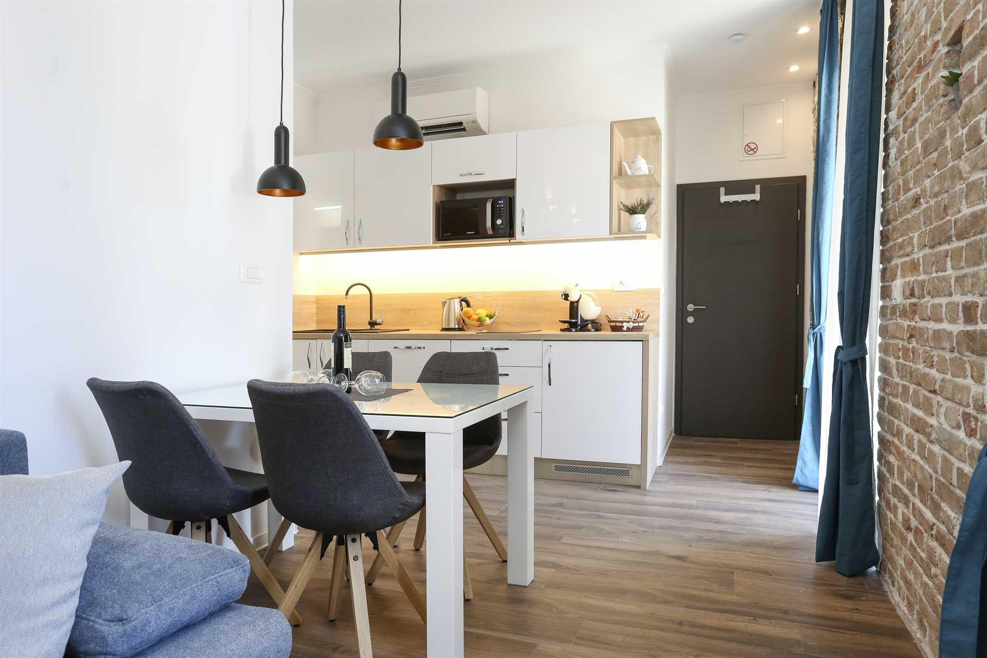 Elegantno stanovanje v starem mestnem jedru Monfrina