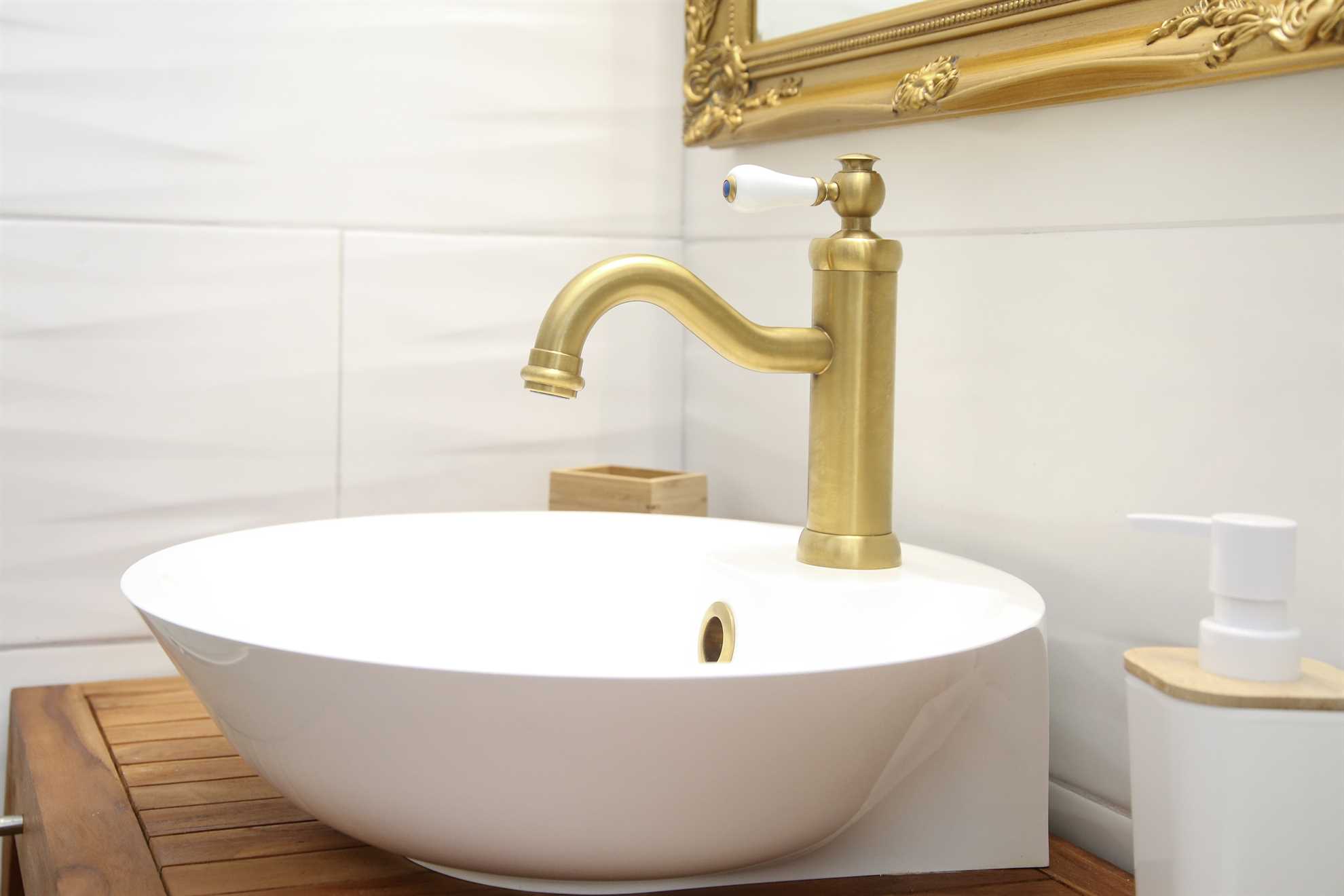 Luxury studio apartment in the Old town, Monfrina 2