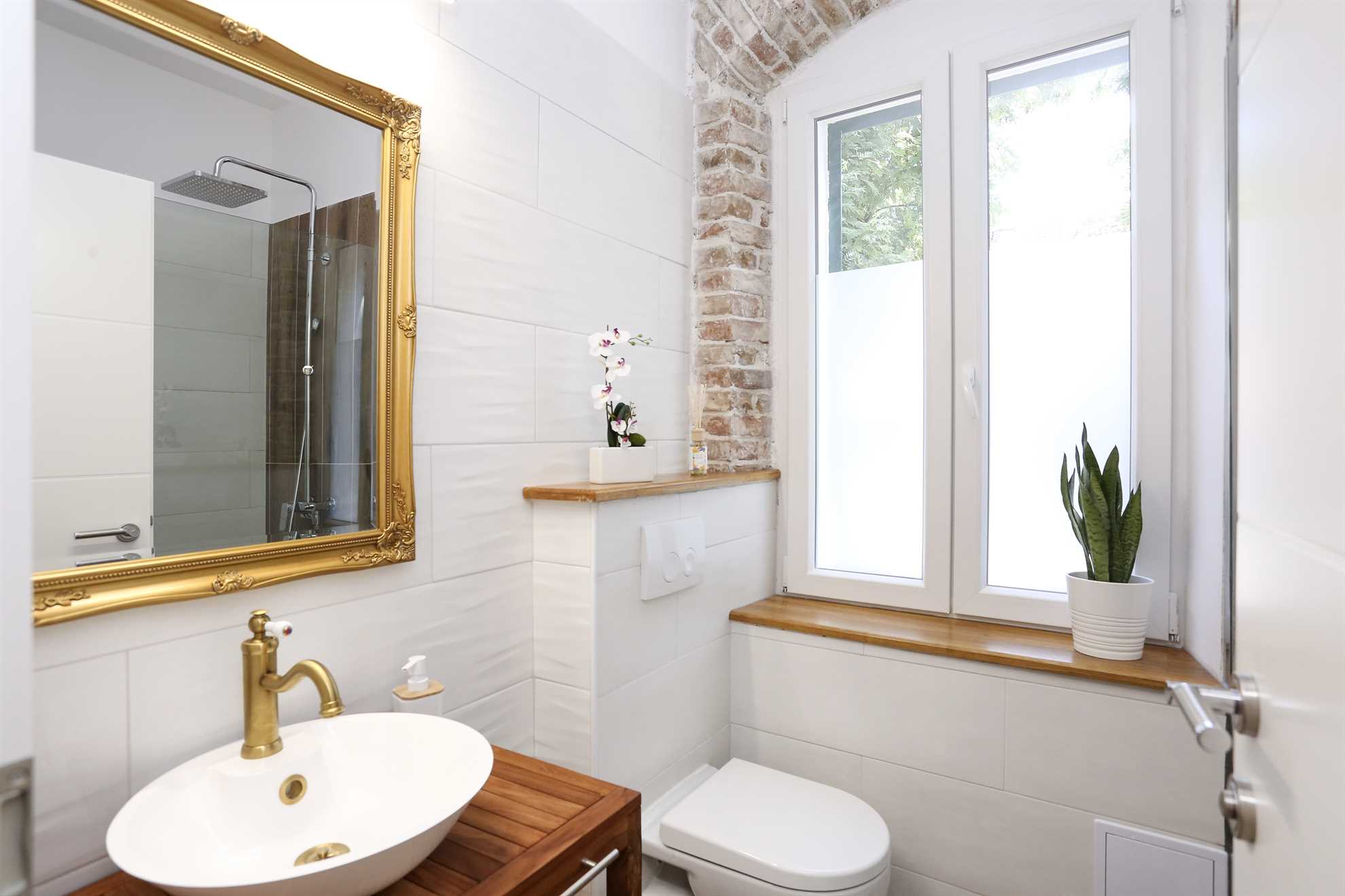 Luxury studio apartment in the Old town, Monfrina 2