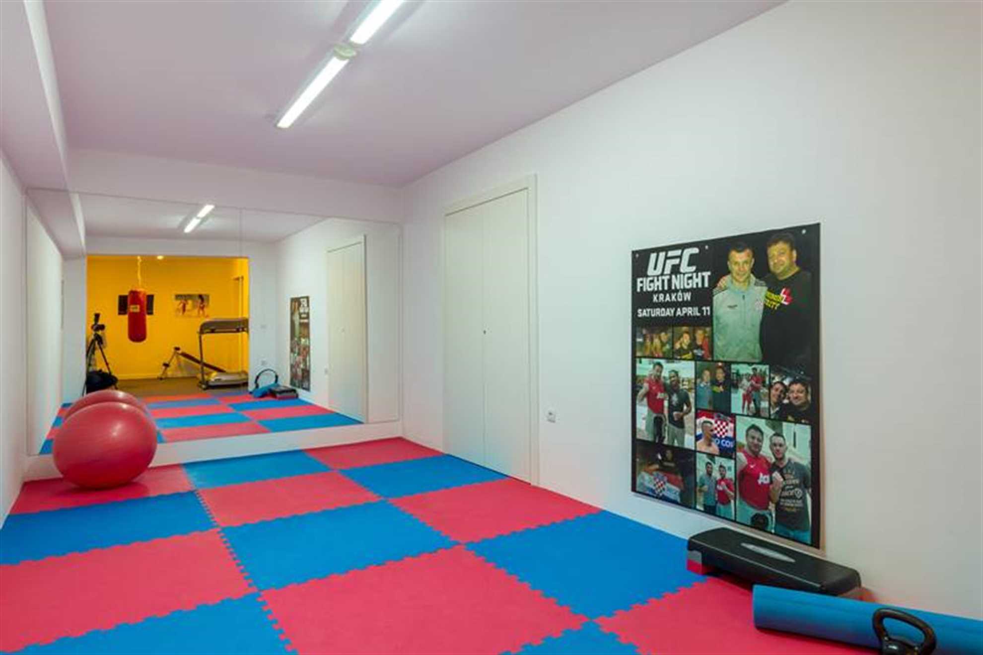 Moderna vila Mermaid v Podstrani