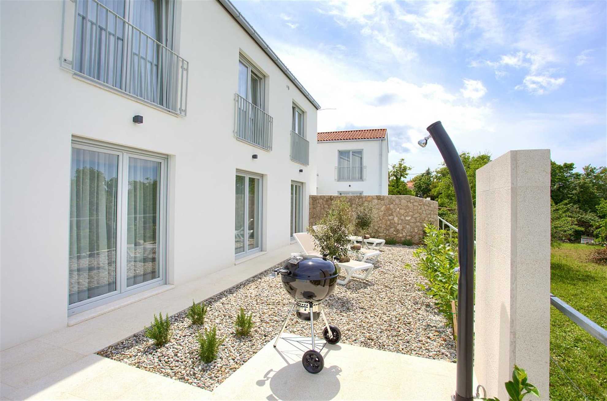 Villa Rossa z ogrevanim bazenom