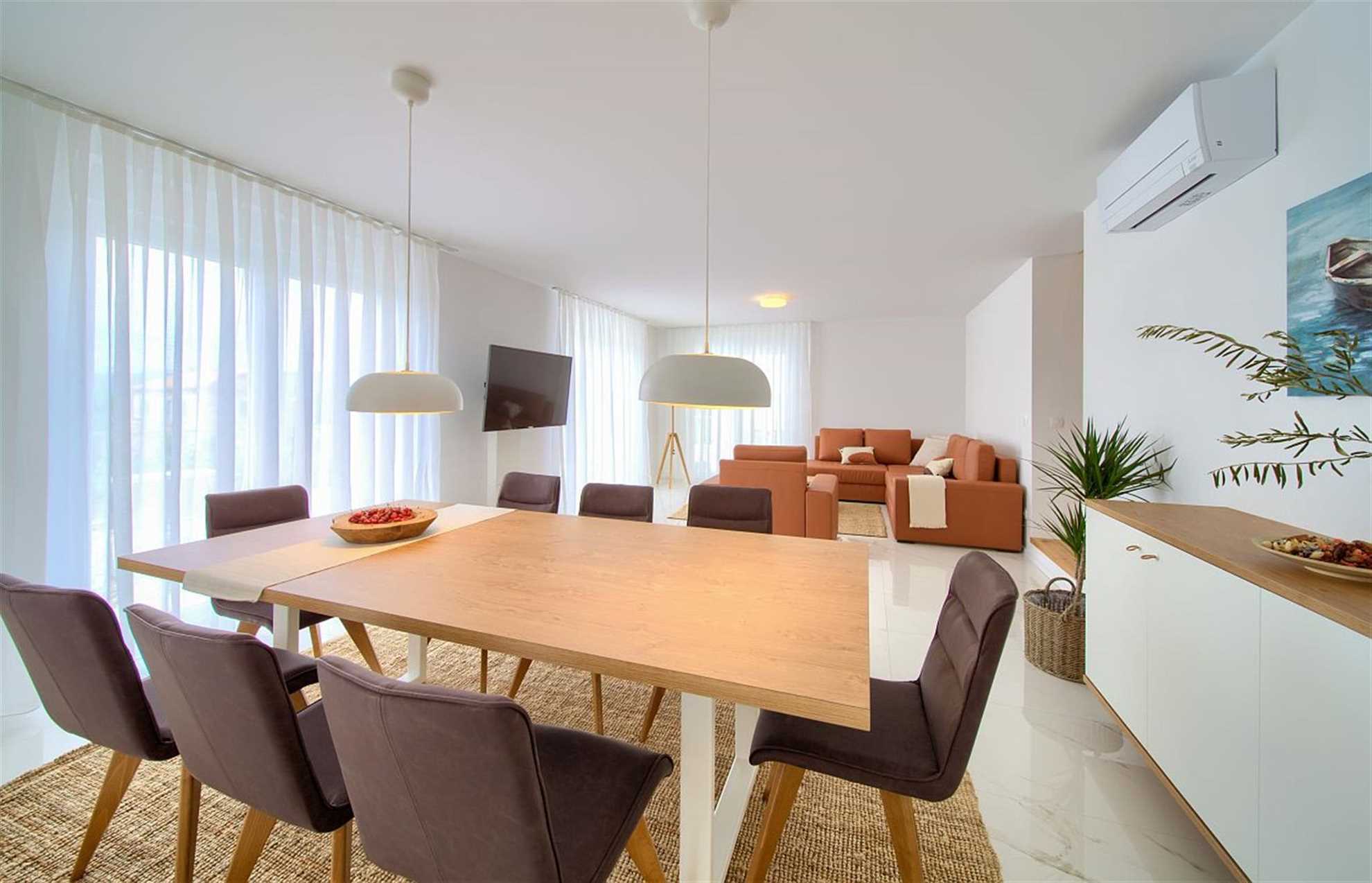 Villa Rossa z ogrevanim bazenom