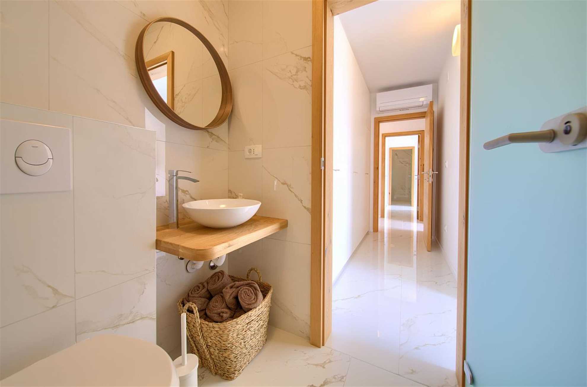 Villa Rossa z ogrevanim bazenom