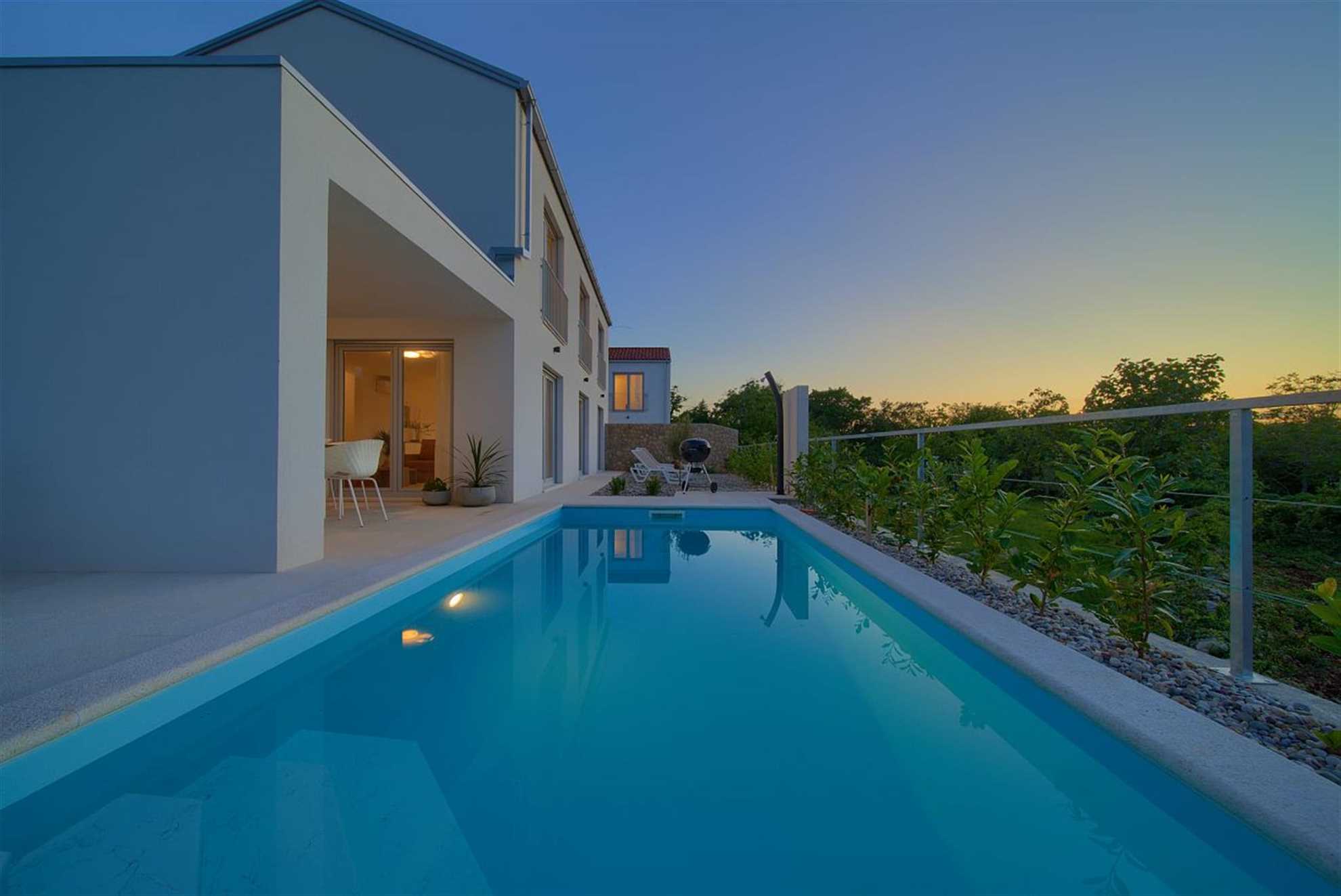 Villa Rossa with heated swimming pool