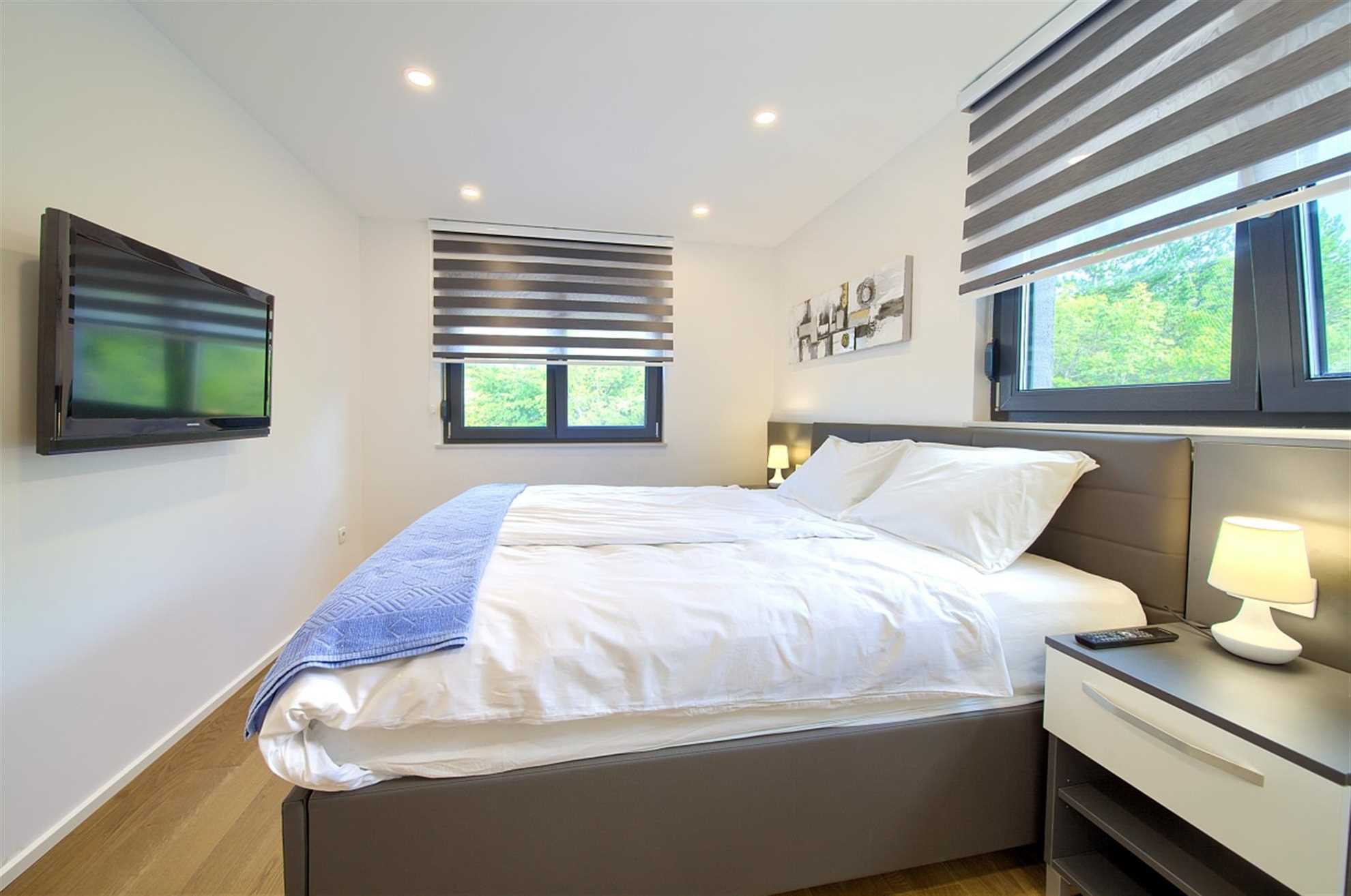 Villa Dama am Meer mit beheiztem Pool und Meerblick for rent in Klimno