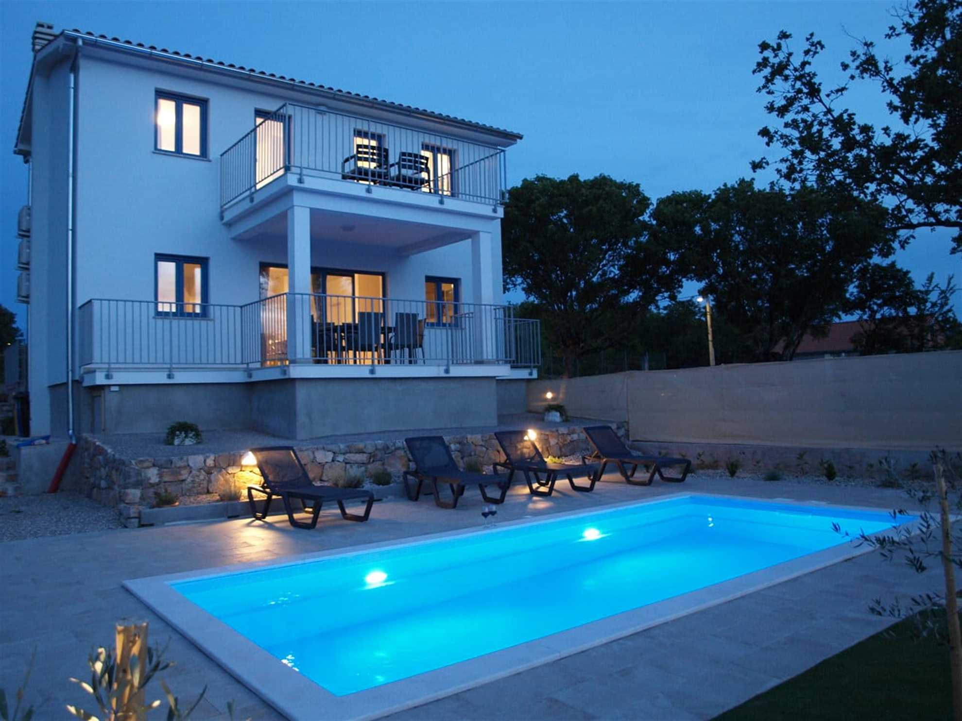 Charming Villa Vista with swimming pool & Seaview