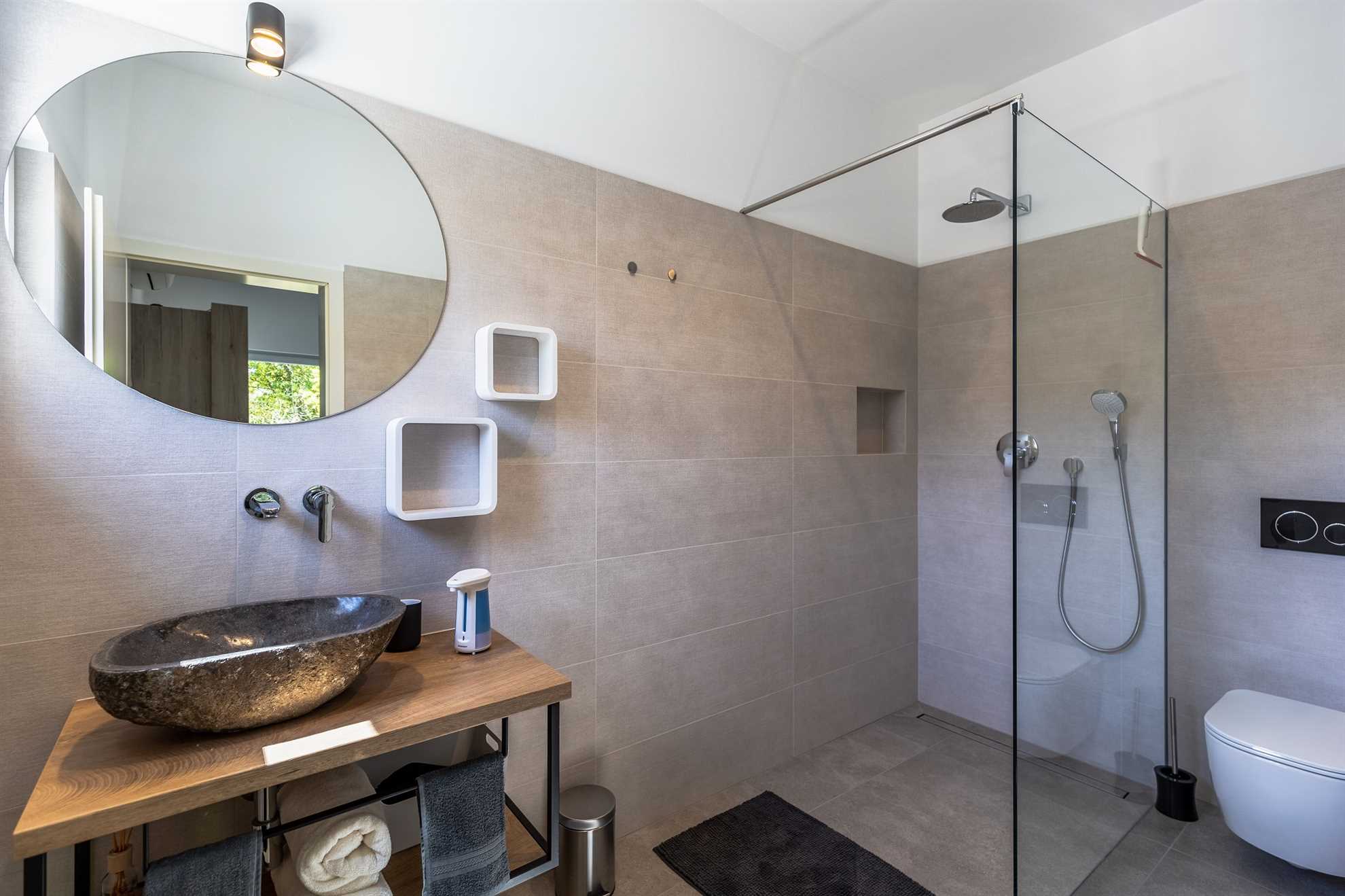 Villa Larra with heated pool & Jacuzzi