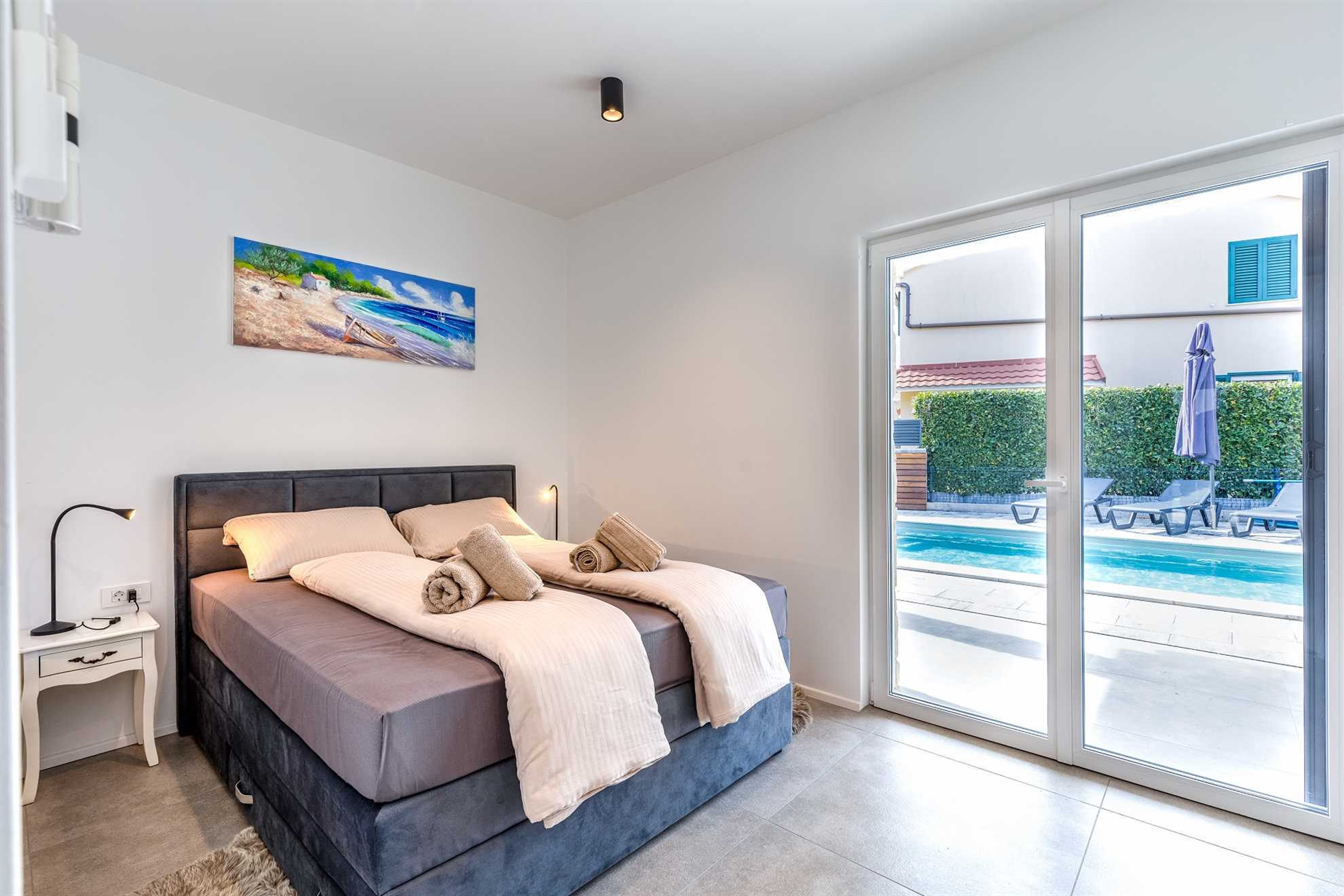 Villa Larra with heated pool & Jacuzzi