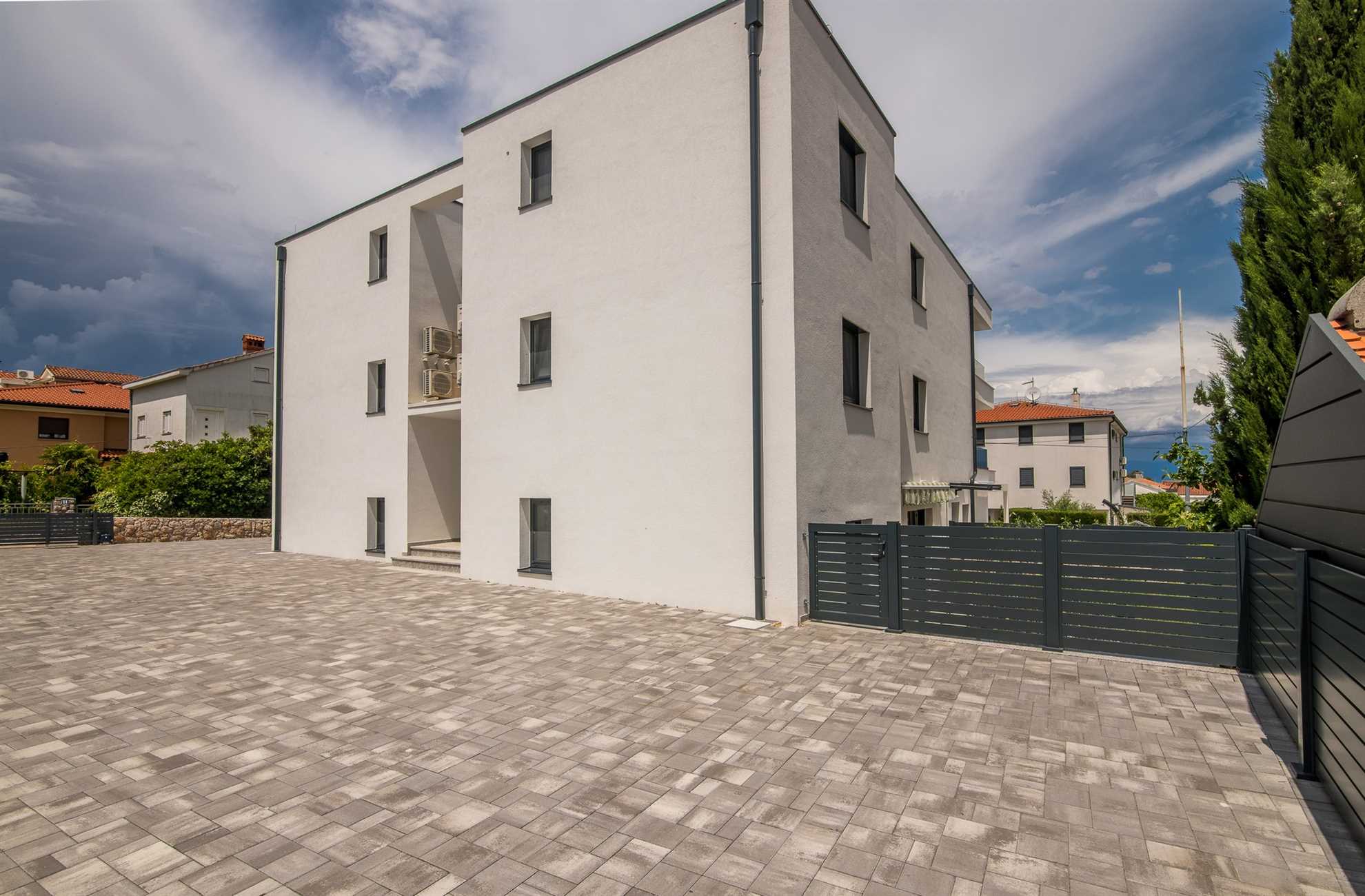 Deluxe Apartma I. z jacuzzijem v bližini plaže