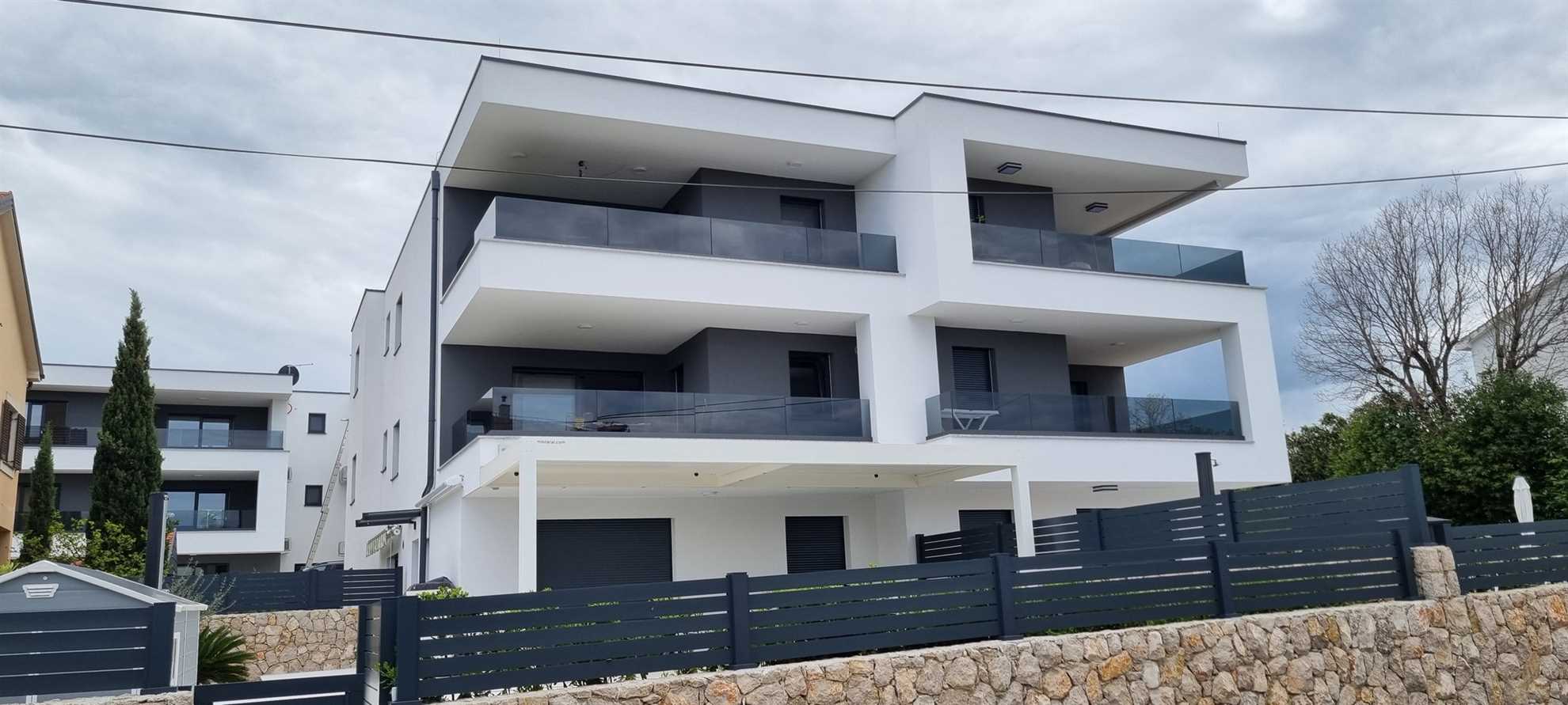 Deluxe Apartma I. z jacuzzijem v bližini plaže