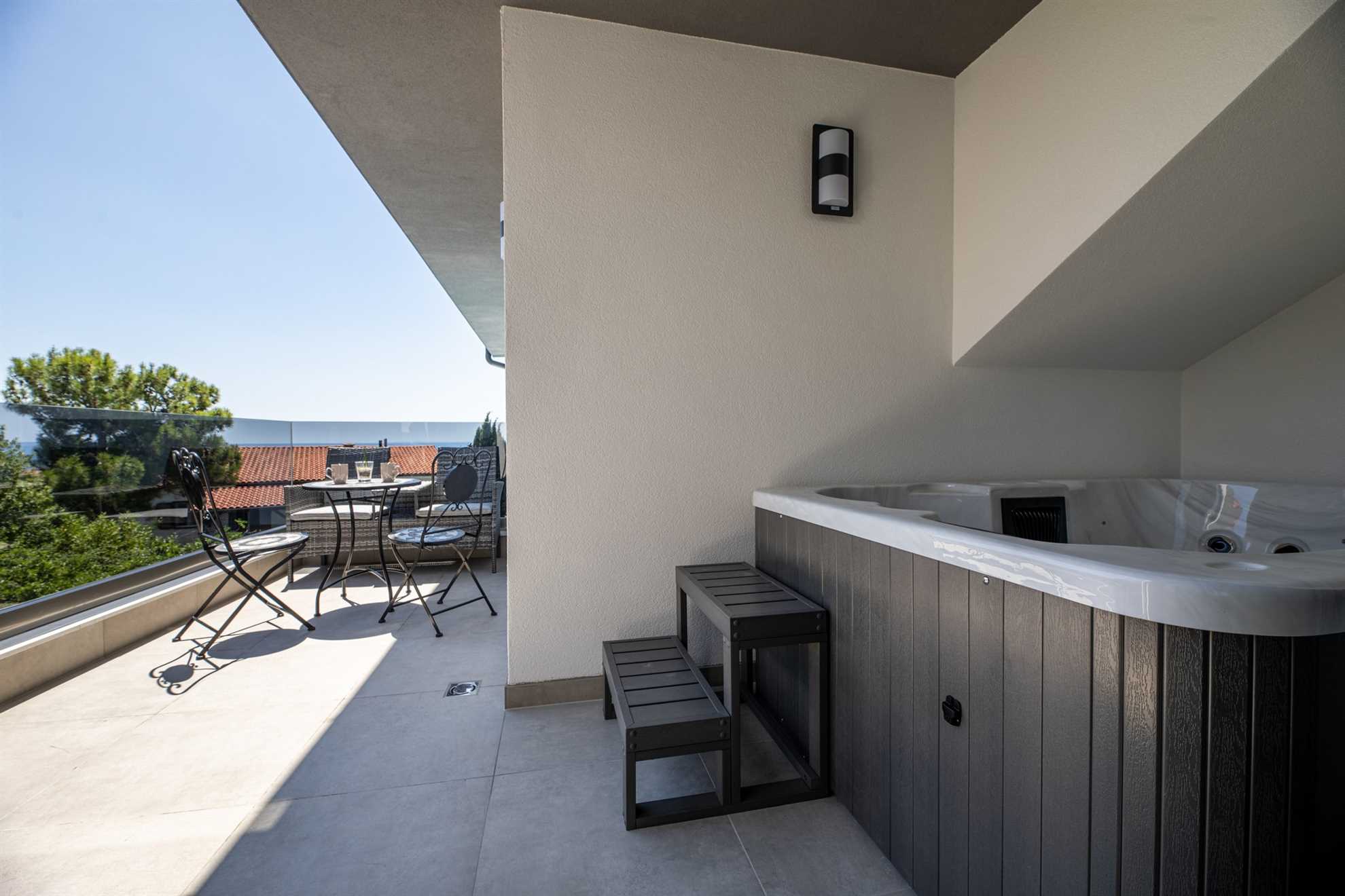 Luxusapartment III. mit privatem Whirlpool in den Villa Adria Apartments