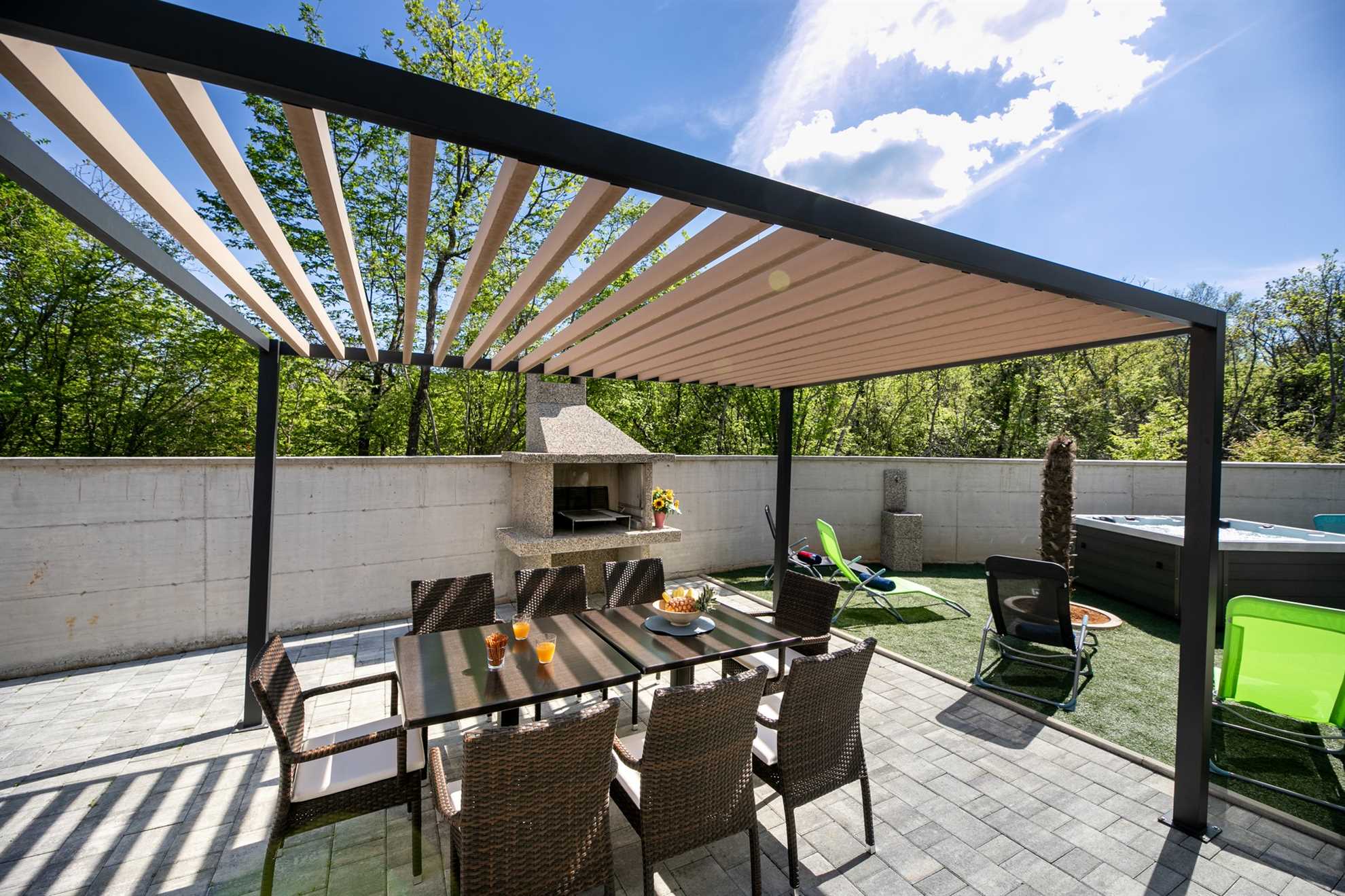 Villa Veroniq z bazenom & jacuzzijem