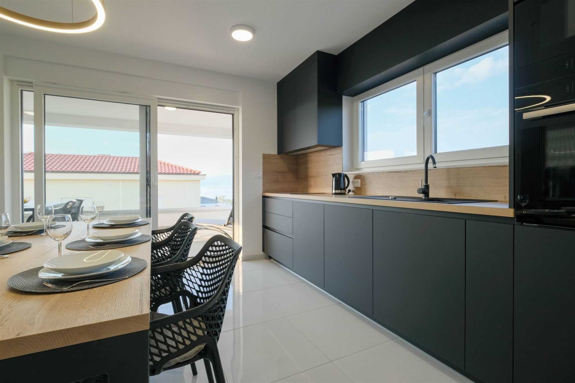 Sunset Royal Apartma I. s čudovitim pogledom na morje