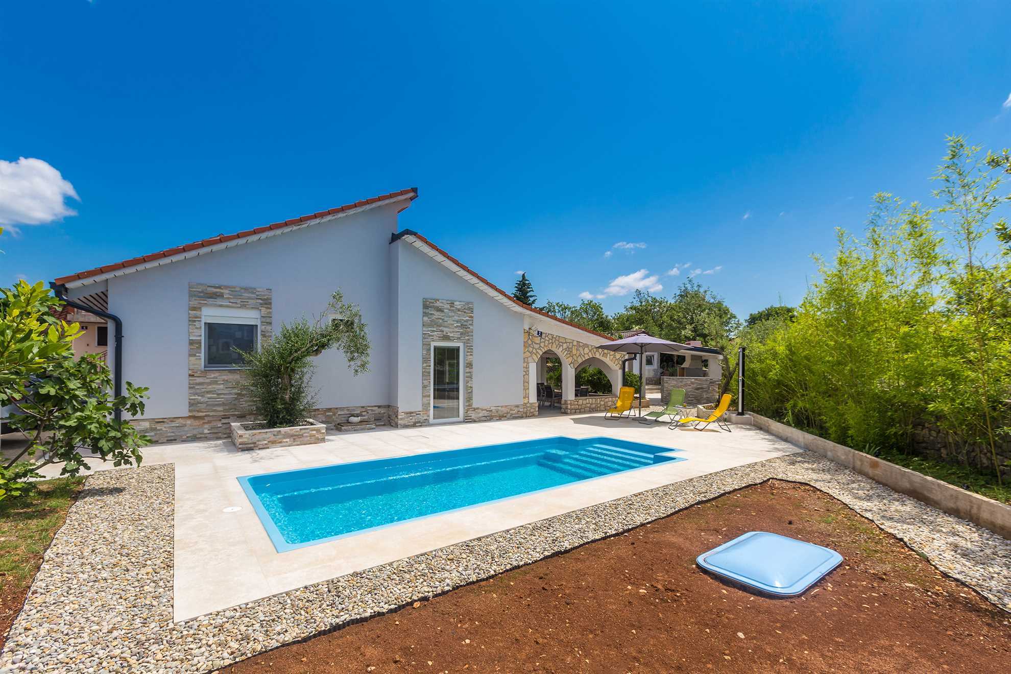 Holiday house DENIS with pool in Pinezići | Visit Krk