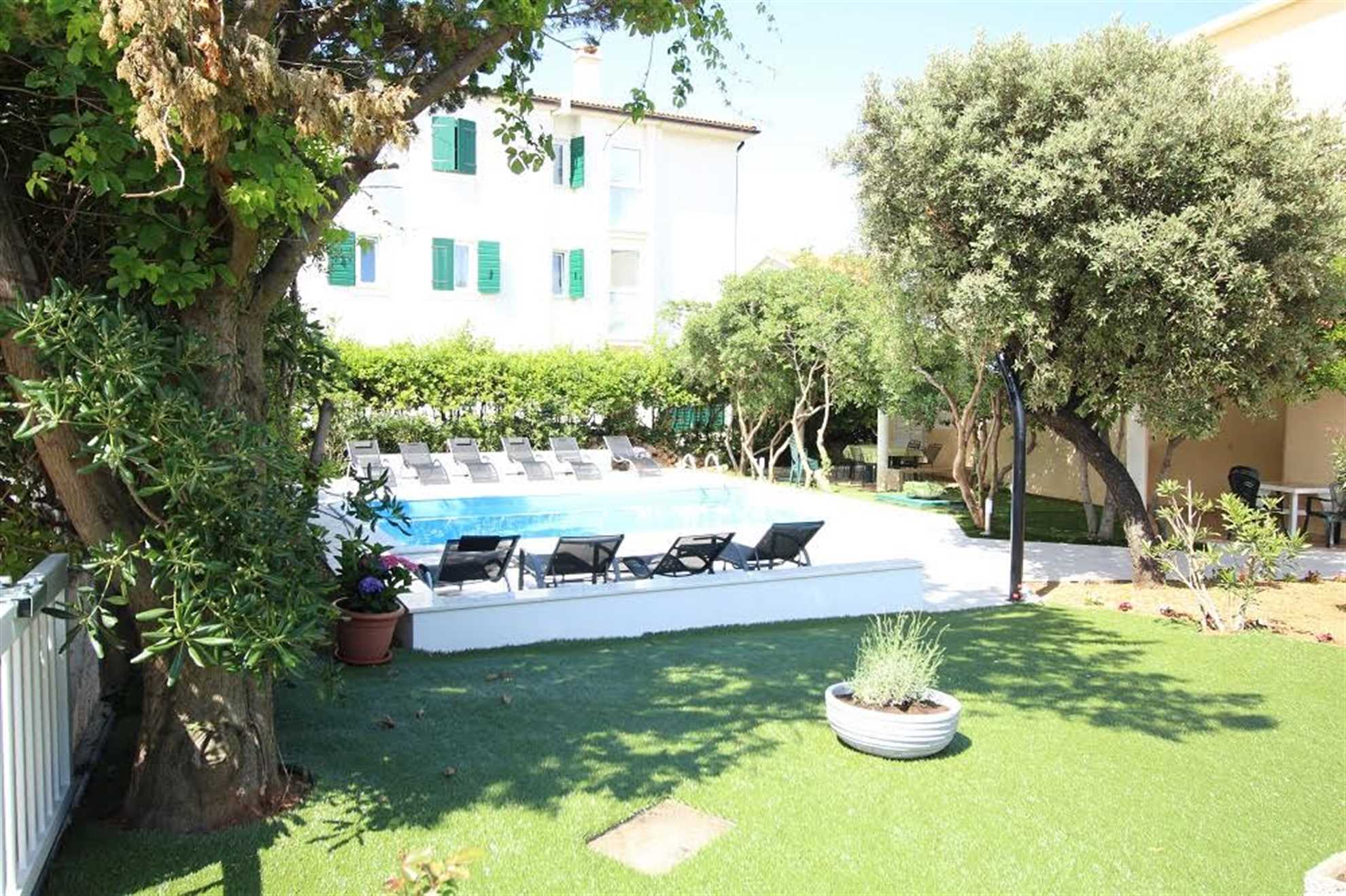 Image of Diamond 5 - Apartment for six with the swimming pool and a big garden