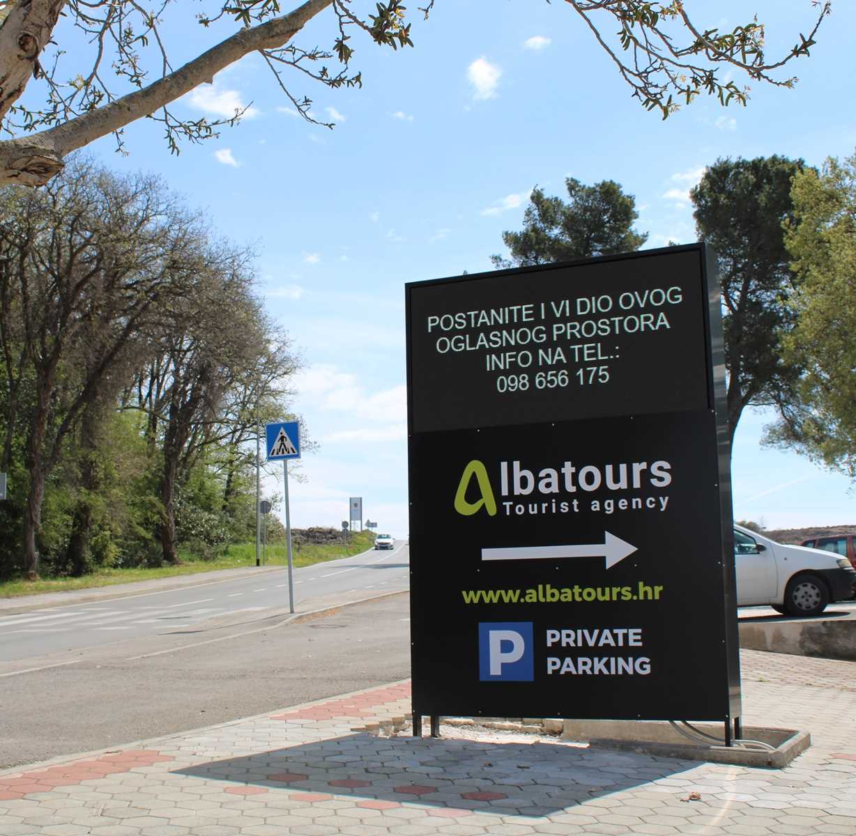 advertising on led display