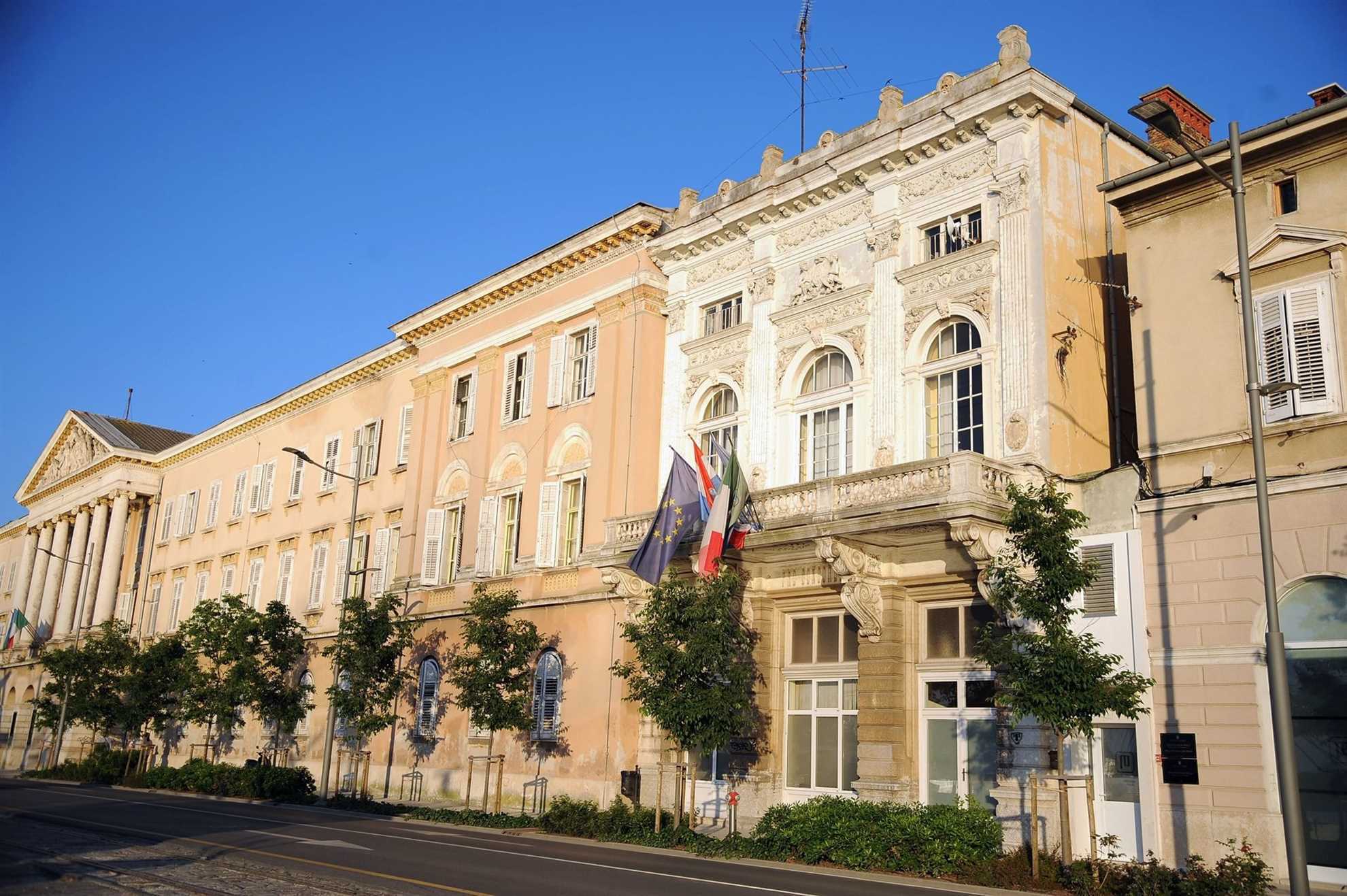 Lepo stanovanje v Pulju, za 2-4 osebe, peš stran od mestnega jedra