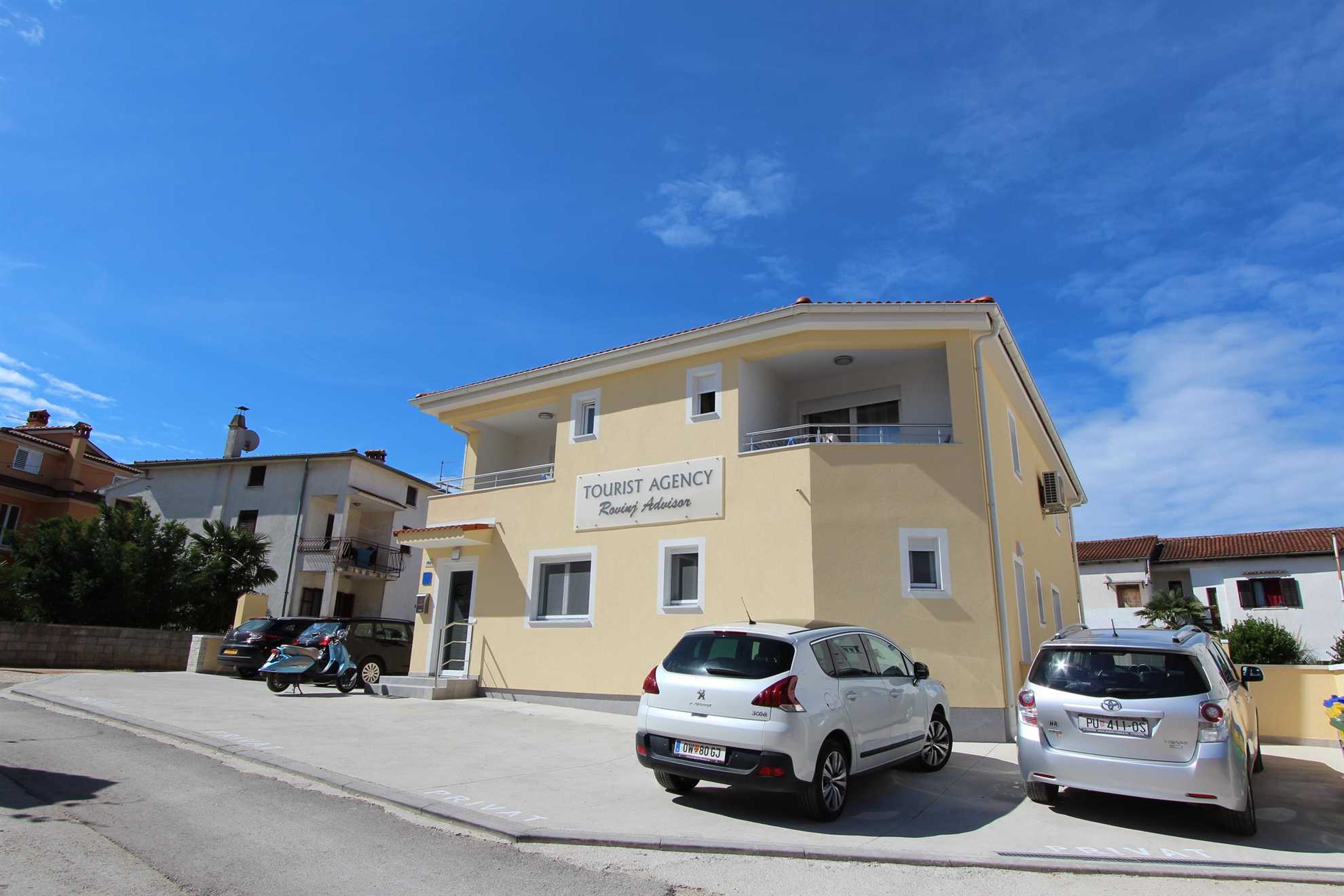 Studio EMANUEL z balkonom 3